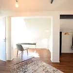 Luxstay - Self-check-in 3*