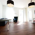 Luxstay - Self-check-in 3*