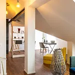 Hotel Luxstay - Self-check-in