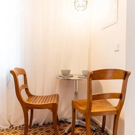 Luxstay - Self-check-in