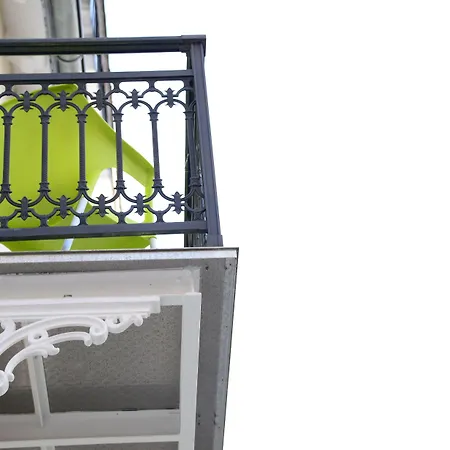 Luxstay - Self-check-in 3* باد نوهايم