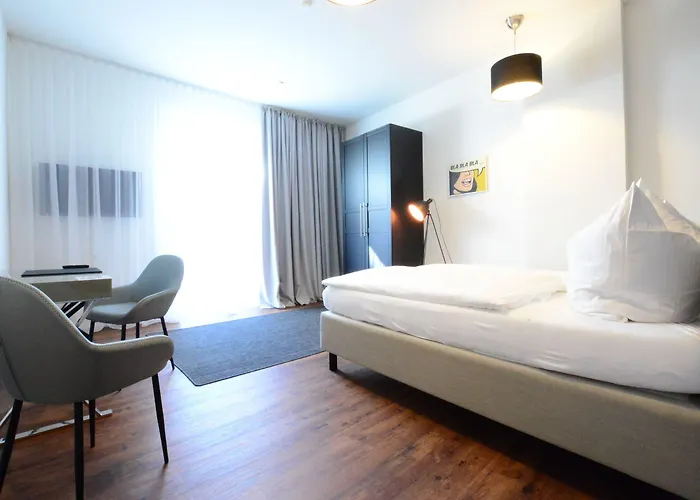 Luxstay - Self-check-in 3*