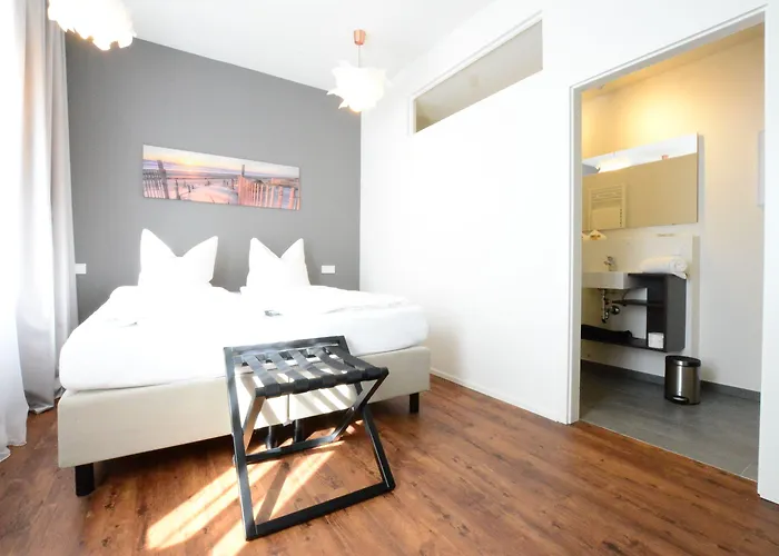 Luxstay - Self-check-in