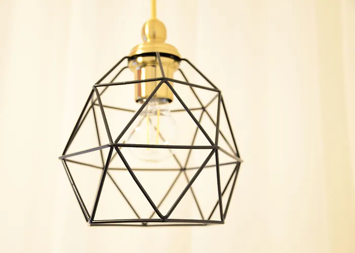 Szálloda Luxstay - Self-check-in 3*